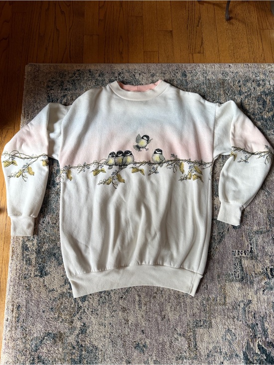 Sweaters - Vintage Birds on Branch Crewneck Sz S/M